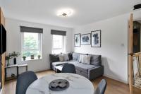 Family-Friendly Edinburgh Stay Near City Centre Sleeps 5 - Bed and Breakfast Edinburgh