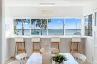Bazza's Beach House / Absolute Beachfront - Ferienwohnung Burrum Heads