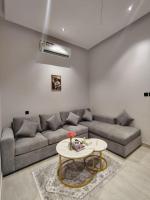 شقه فندقية غرفه وصاله بتصميم مودرن - Bed and Breakfast Dammam