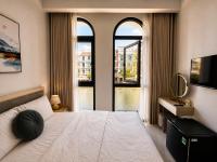 Double Room with Lake View