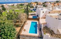 Felicity Bliss Sea View Apartment with Pool - 5 Min to Kapparis Beach - B&B Paralímni