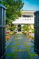The Island House - Lake Facing 2BHK - B&B Cochín