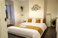 N&M Lodge Dunstable lodge with Free Parking - B&B Dunstable