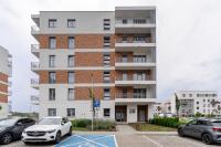 Harmony Park Inviting Apartment by BookingHost - B&B Chorzów