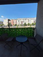 Old Airport Apartment - Chambres d'hôtes Podgorica