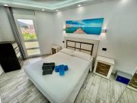Tiffany Apartment in Las Americas - Bed and Breakfast Playa de las Américas
