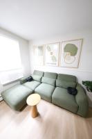 Modern apt in E Boston - Walk to Airport - B&B Boston