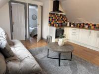Apartment with Garden View