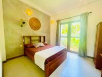 Villa White Home - Bed and Breakfast Unawatuna