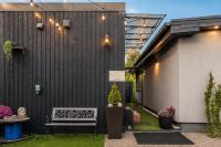 MMA Apartament with Private Garden & Terrace - Chambres d'hôtes Klaipėda