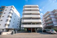 Urban Maggiolina Sunset with Terrace & Mountain Views - Happy Rentals - B&B Locarno