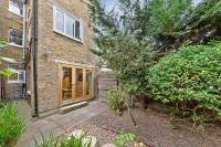 London Eye Hideaway 1BR Private Garden - Bed and Breakfast Londen