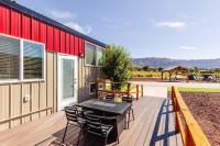 Family-Friendly Tiny Home Firepit BBQ Zion - B&B Apple Valley