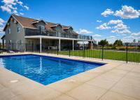 Zion Luxury Retreat Garden Suite & Pool - Bed and Breakfast Colorado City