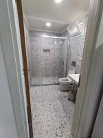 Appartamento Deluxe con 2 Camere da Letto e Balcone