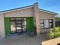 Wilson Mews- 4 Bed Apartment - Ferienwohnung Harare