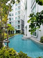 Title Serenity Pool access Studio by TVC D121 - Chambres d'hôtes Nakhon Phanom