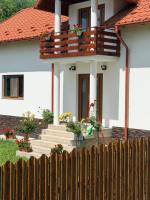 Casa cu Flori - B&B Negrilești