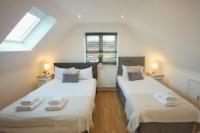 Large 4-bed house for up to 7 guests w 2x parking - Ferienwohnung Oxford