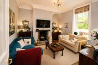 Chertsey Mount Townhouse, within 10 minutes walk of Carlisle city centre, shops, pubs & restaurants - B&B Carlisle