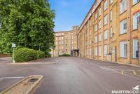 Apartment Sleeps 2 with Parking - Bed and Breakfast Chelmsford