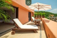 4 BR Penthouse - Breathtaking Views - Private Pool - B&B Ixtapa