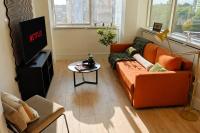 Wembley Park 1 Bed Gym, Cinema & Workspace - Bed and Breakfast Londen