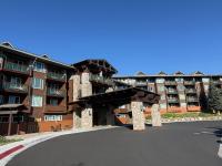 Juniper Springs Resort - Luxury Mountain Lodge with Panoramic Views - B&B Mammoth Lakes