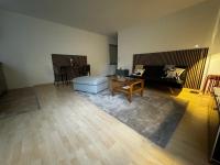 modern, cosy apartment with city access - Ferienwohnung Bonn