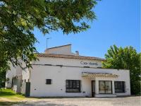 Hostal Can Maret - B&B Vilademuls