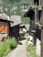 Petit coin de paradis à Pinsec, Val d'Anniviers, village historique - B&B Vissoie
