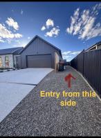 Private 2BR Unit and Parking, 5 min drive to Lake - B&B Wanaka