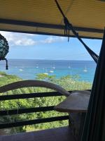 Trinity Point Hillside Villa, beach & sunset views - B&B Port Elizabeth