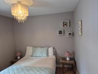 One Bedroom Apartment Minutes from Gorey - B&B Inch