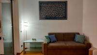 Barbara's house - Milano Nord - 200 MT train station to city center, Stazione centrale, Cadorna, airports - private parking place - Bed and Breakfast Cusano Milanino