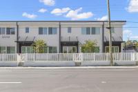 Columbus Cabanas - Modern, Spacious Townhouse In Heart of Tampa, Near Raymond James Stadium - Chambres d'hôtes Tampa