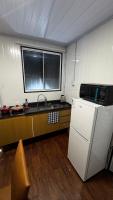 Studio Novo com Ar, Wi-Fi e estacionamento - B&B Joinville