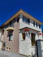 Villa Calabria - Bed and Breakfast Seattle