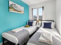 Sunny 2-Bedroom Coastal Stay with Free Parking - Ferienwohnung Great Yarmouth