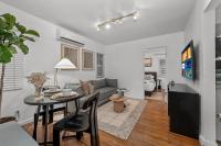 Modern Eclectic 1BR in Central SD with Free Parking, Kitchen and AC! - B&B San Diego
