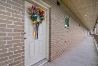 Sunny Hidden Retreat B – Ocean Town Gem - B&B Galveston