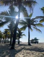 Casa Espaçosa em condomínio A 200m da Praia - B&B Praia Grande