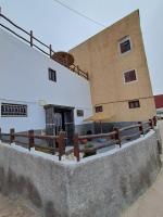 Beautiful Beachfront Apartment with Ocean Views - B&B Agadir