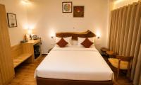 Double Room with Lake View