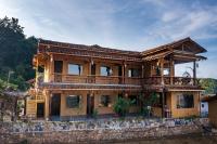 Chàng Trai Lô Lô Chải homestay - Chambres d'hôtes Lũng Cú