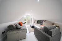 Shencot Apartments, Luxury Reserved - Bed and Breakfast Brentwood