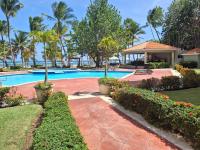 Primera Línea De Playa-Piscina-Zonas De BBQ-Gazebos-Duchas De Exterior-Baños-Parqueo Privado-Wifi-Aires Acondicionados-Ventiladores de Techo-Balcon-Smart TV-Netflix-Parqueo-Seguridad las 24 horas - Bed and Breakfast Guayacanes