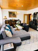 Große Business- & Monteurwohnung, 2 Schlafzimmer, Parkplatz, WLAN - B&B Bad Staffelstein