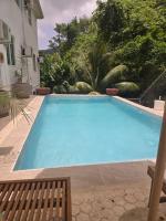 Jean Olive - B&B Castries