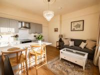 123 On The Sea - The Cubby - B&B Weymouth